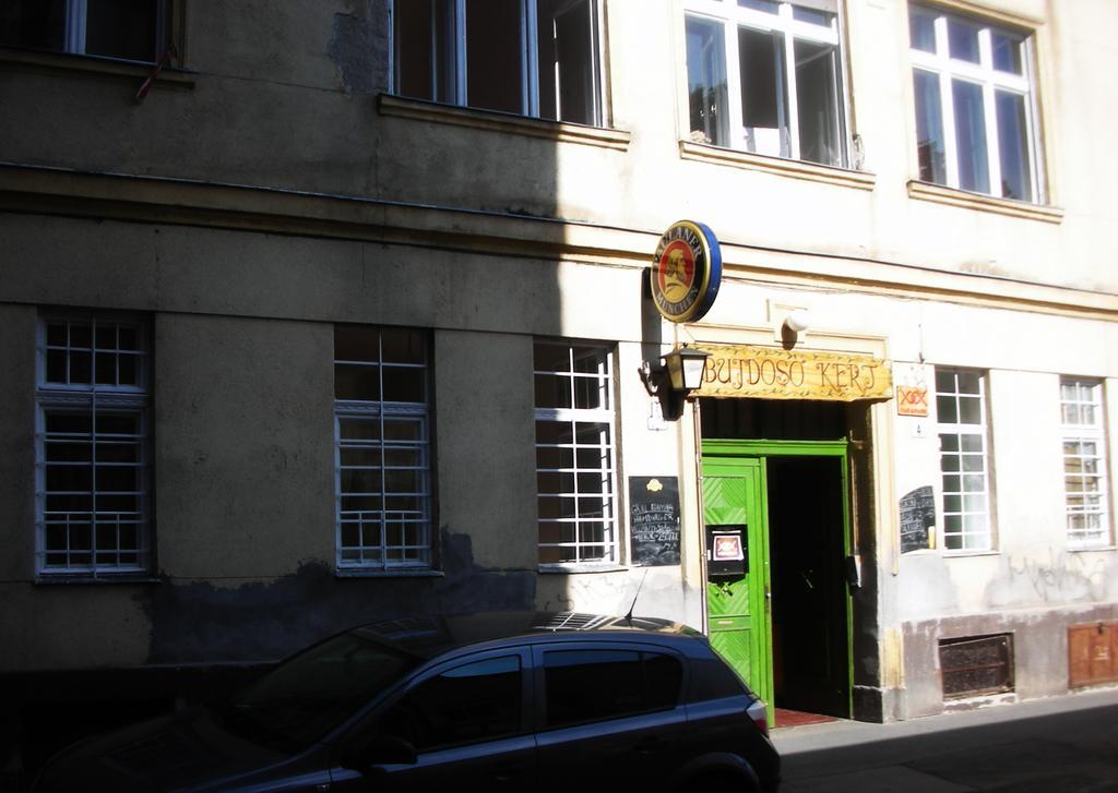 2Night Hostel Budapest Luaran gambar