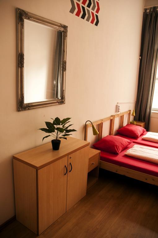 2Night Hostel Budapest Luaran gambar
